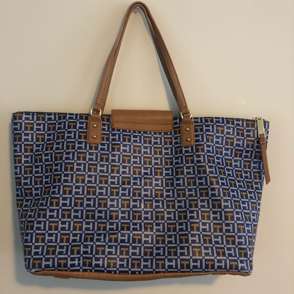Tommy Hilfiger Tote Bag - Picture 2 of 5